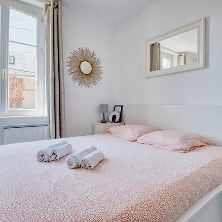 Maison Typique Trouville, Ideale Famille 別荘